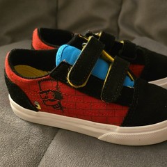 VANS The Simpsons Old Skool V El Barto Kids Sneakers 9 Red Black