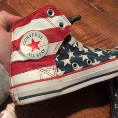 Converse Chuck Taylor AAmerican Flag Red White & Blue High Tops Kids Size 4