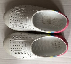 Native Jefferson Sugarlite Child Size 9 Kid’s Slip-on Shoes , White Pink