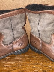 UGG Beacon Size EU 32 / US 2 Brown Leather Two Tone Shearling Lined Boots 5925