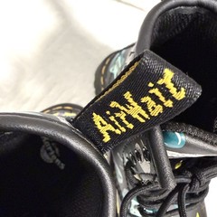 Dr. Martens Kids Boots Size 8 – Black Graphic Print – NWOT, Rare Design