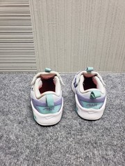 Nike Air Max Kids Sneaker 6C Multicolor Logo Close Toe Bolt Toddler Comfort Shoe