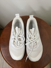 Nike Omni Multi Court Low White Pure Platinum DM9027-100 Kids Size 5.5Y