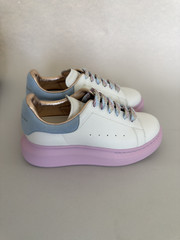 Alexander McQueen Kids Oversized Leather Sneakers (White with blue heel tab and