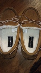 Lucky Brand tan faux suede moccasin slippers Kids Size 11/12