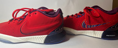 FN4305-600 Nike LeBron 21 Low James Theater – Size 7y Sneakers Shoes
