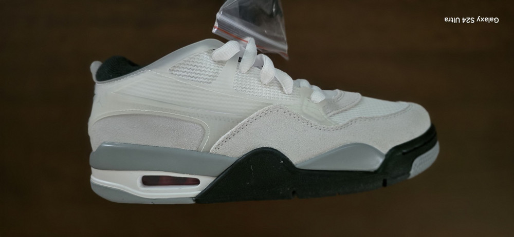Jordan Air Jordan 4 RM (GS) Low Top Basketball Sneakers White/Gray/Black 5Y