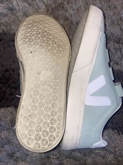 Veja Kids Hook & Loop Extra White Kids Shoe Mismatched Sneaker Size 5 In Exc Co
