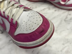 Nike Dunk Low Laser Fuchsia Pink GS Size FB9109-102 Size 5Y Youth Girls