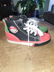 Nintendo Super Mario & Luigi Unisex Kids High Top Sneakers Black/Red/Green