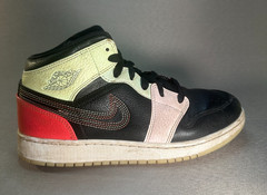 Air Jordan 1 Mid SE Stitched Swoosh Multi-Color Black Ivory Youth 6Y Sneakers
