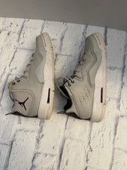Nike Air Jordan Courtside 23 Size 5Y GS Grey Fog AR1002-002
