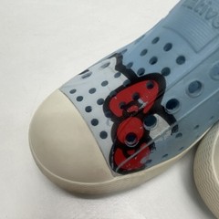 Native Hello Kitty Kids US 10 Blue/White/Red/Black Low Top Slip-On Casual