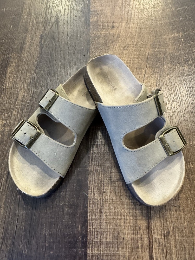 Sonoma kid’s tan Double Buckle Adjustable Slide Sandals US 13 Medium