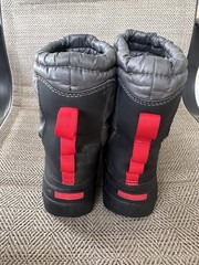 North Face Youth Alpenglow V Snow Boots Waterproof Insulated Black/Red Boys Sz 5