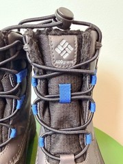 Columbia Youth Boys Bugaboot Celsius Waterproof Winter Boots Shark Indigo Sz. 12