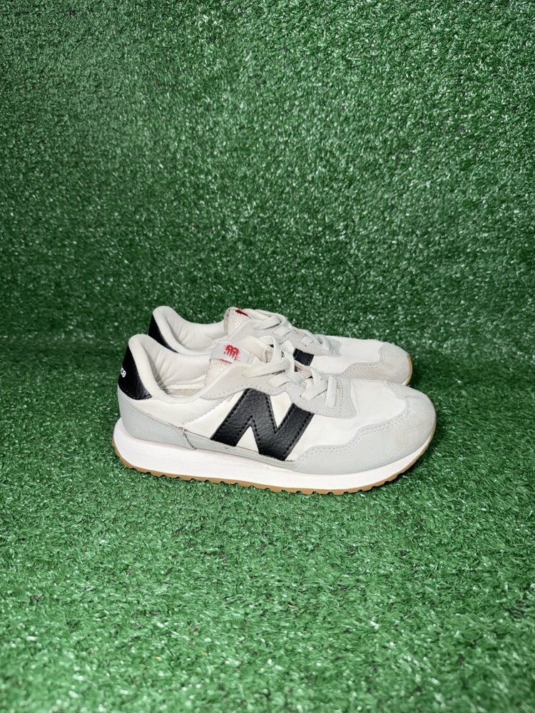 New Balance 237 Kids Size 2Y White Black Slip On Shoes Walking Sneakers PH237CG