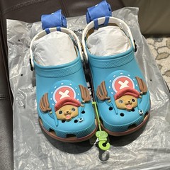 Crocs Tony Tony Chopper One Piece Men’s Lightweight Comfort Size M10