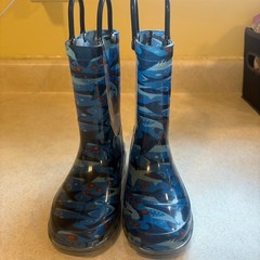 Western Chief Shark Chase Light Up Blue Rain Boots Kids Size 10 Outdoor Novelty