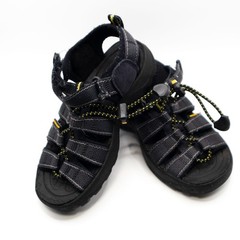 KEEN Kids Waterproof Sandals Black Yellow Outdoor Hiking Youth Size 11