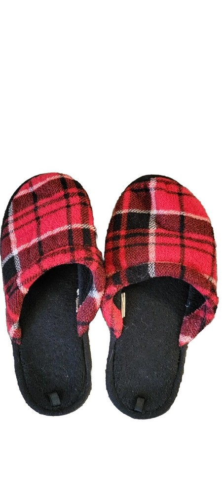 Kids Black/Red Plaid Lined Indoor Slippers Shoes – Size 12/13
