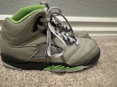 Size 2 (PS) – Jordan 5 Retro 2022 Mid Green Bean