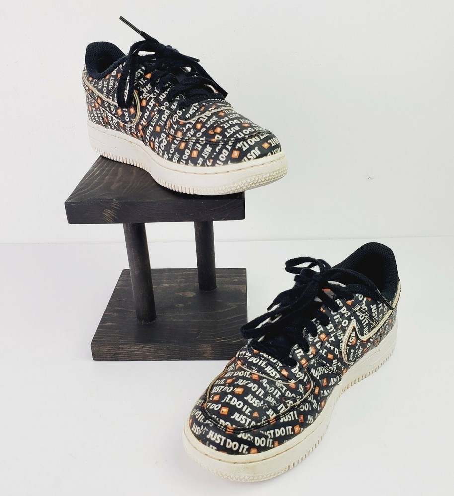 Nike Air Force 1 LV8 Kids Just Do It Black White Orange AT2976 001 Sz 3Y