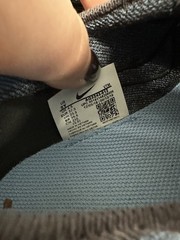 Nike Epic React Flyknit 2 sneakers Thunder Grey/Ocean Fog“ US Sz 5Y Youth 23.5CM