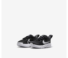Nike Kids‘ Star Runner 4 Sneaker in Black/ White/ Anthracite Size 4