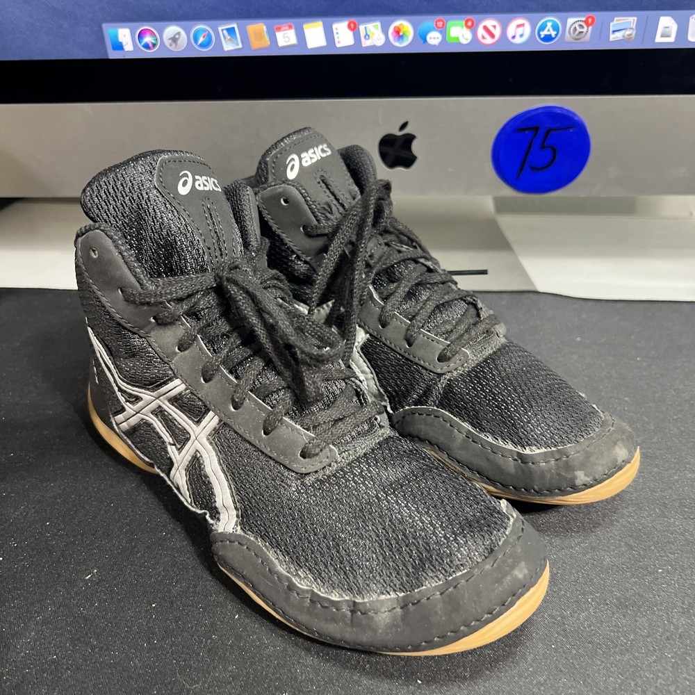 ASICS Matflex Wresting Shoes Black Mid Top Sneakers Unisex Youth Size 4