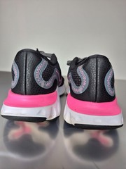 NIKE RENEW RUN BLACK PINK, Size 5Y, Used, Good Conditions.