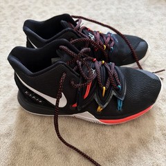 Nike Kyrie 5 Friends Black Multicolor Youth 4Y Women’s Men’s Basketball