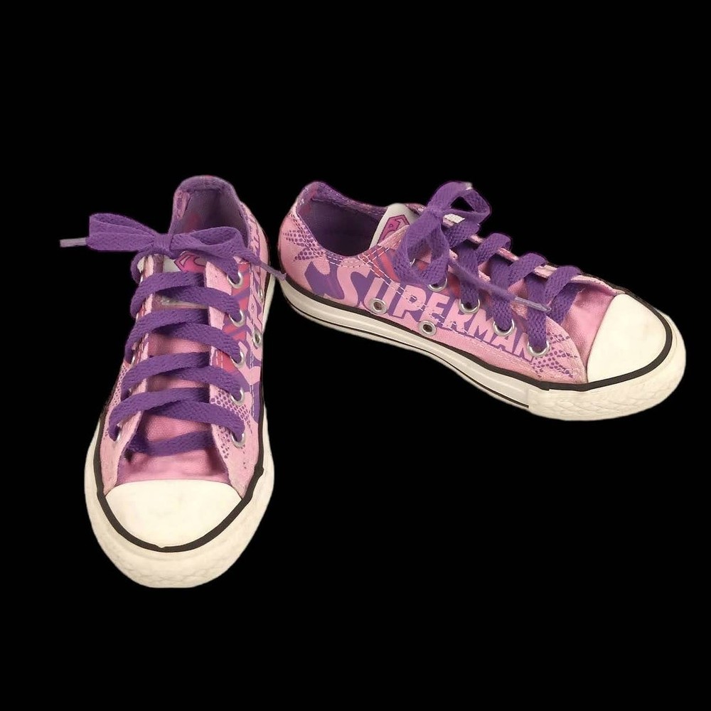 Converse Superman All Star Low Top Shoes Youths 11 Pink Purple DC Comics 336635F