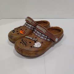 Crocs Star Wars Chewbacca Clogs Kids J3 Youth Brown Wookiee Shoes