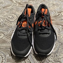 Nike Explore Next Nature Black White Orange DC5860-001 Tennis Shoes Size 6Y NEW