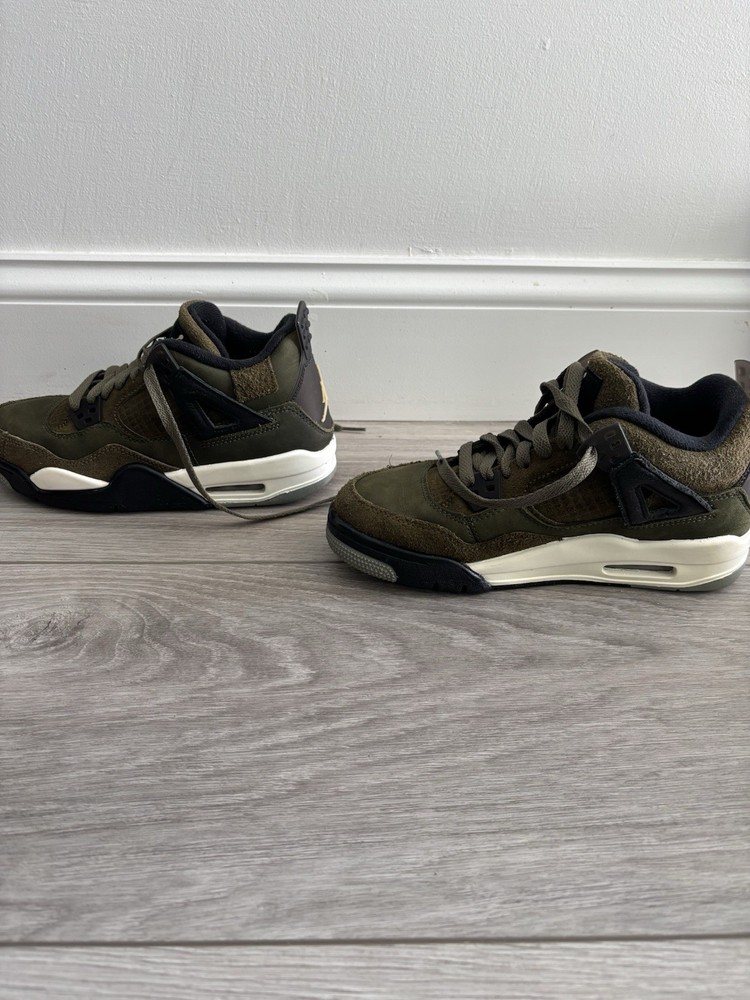 Air Jordan 4 SE Retro Craft Olive Green Youth Sneaker Size 4.5Y FB9928-200 Nike