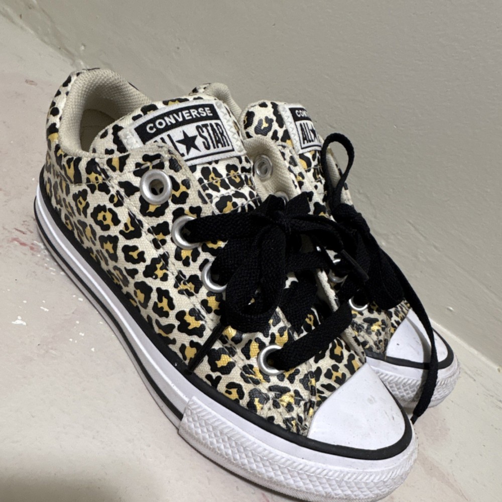 Converse Chuck Taylor All Star Leopard Print Canvas Low Top Unisex Kids Sneakers