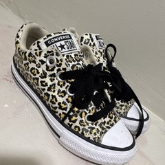 Converse Chuck Taylor All Star Leopard Print Canvas Low Top Unisex Kids Sneakers