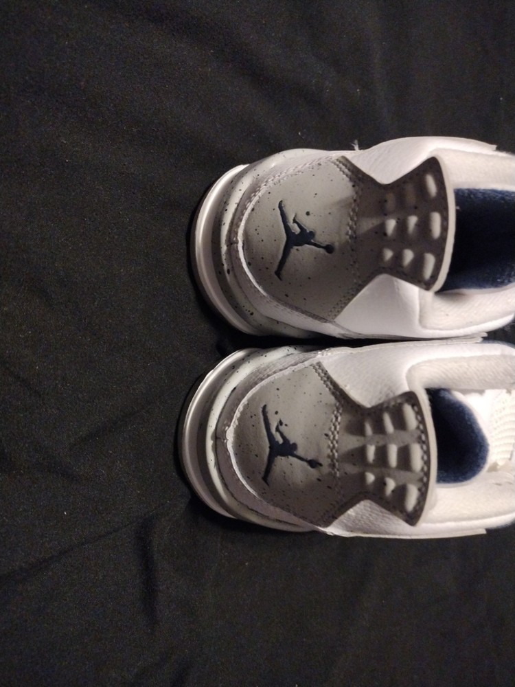 Nike Jordan 4 Retro (PS) white/ midnight navy/blanc/ marine minuit Size 3y New