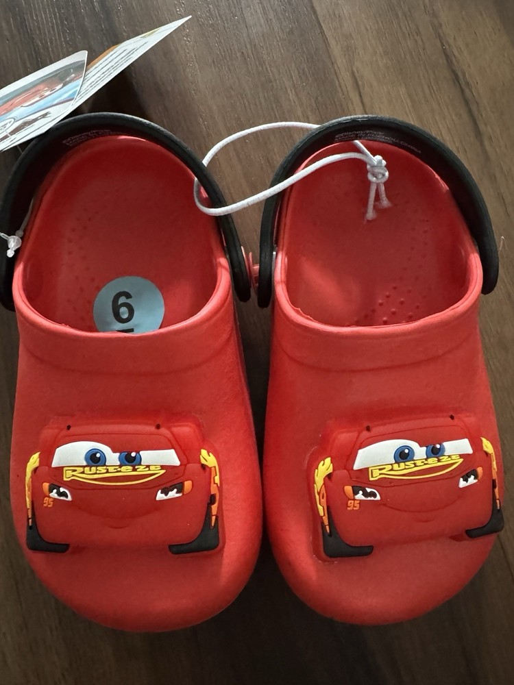 Disney Toddler Boy 6 Cars Lightning McQueen Red Light Up Closed Toe Clog Sandal