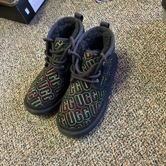 UGG Neumel II Graphic Rainbow Stitch Black Suede Lace Up Boots Kids Size 4 W 5.5