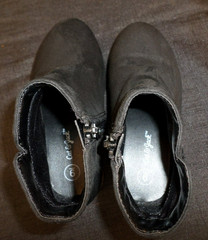 DESIGNER CAT & JACK NON MARKING SIDE ZIP PLAY ANKLE BLACK BOOTS TODDLER SIZE 9