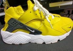 Nike Air Huarache run SE 909143-700 yellow Citron sneakers 6Y