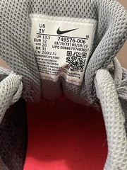 Nike Air Max Invigor PS Gray Pink Size 3Y 749576-006 Size 1y