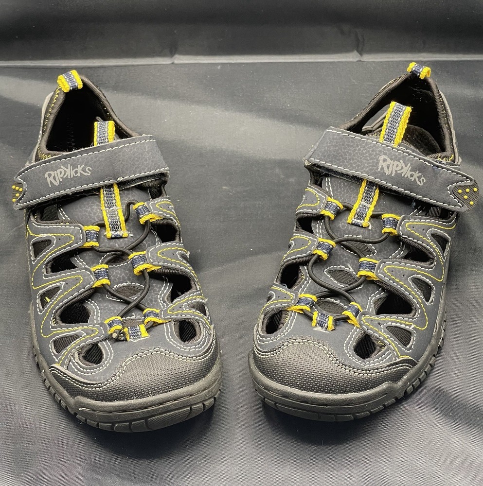 RIP Kicks Kid’s Shoes – Size 5