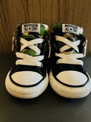 Chuck Taylor Converse All Star Black /Camo (Sz: 6) (Infant/Toddler) Pre-Owned