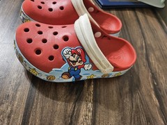 Super Mario Crocs 10 C