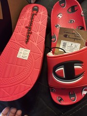 Champion IPO 3PEAT Slide Sandals Scarlet Kids US 7 EU 40 UK 6 CP101491Y