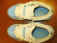 2017 AIR JORDAN 11 RETRO LOW BG „CAROLINA“ 528896-106 US YOUTH SZ 4Y NICE!!