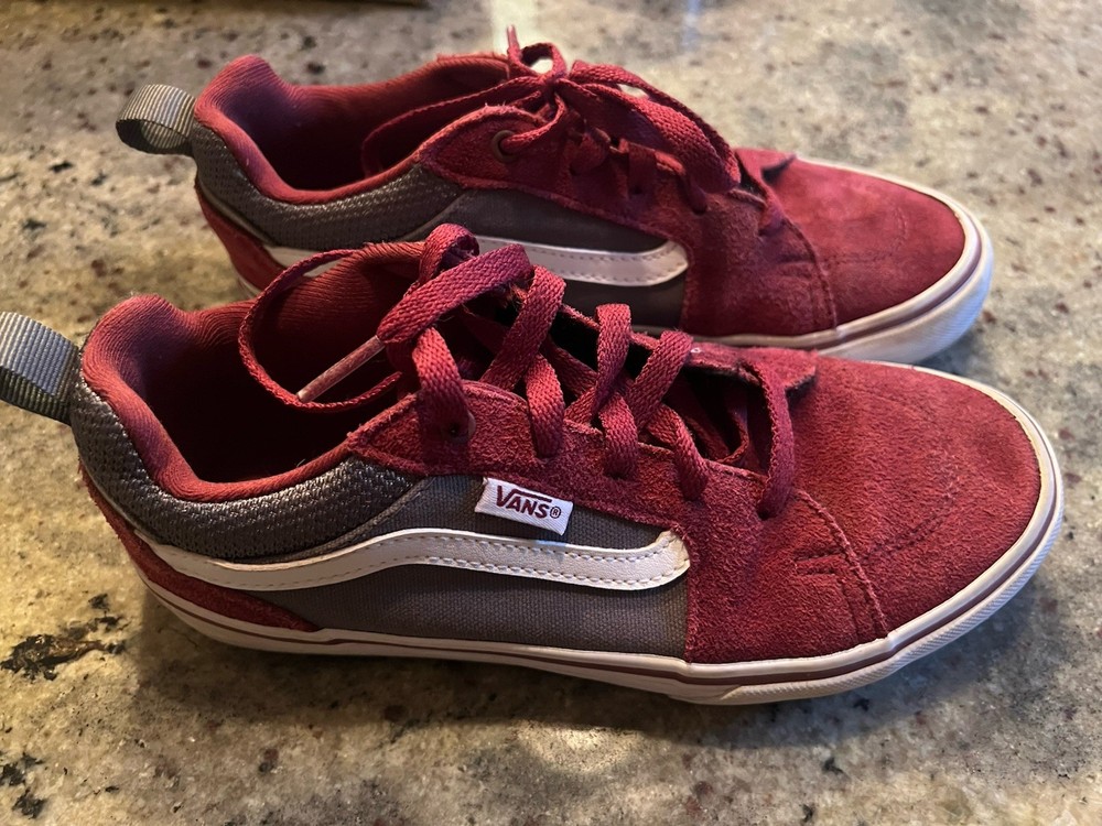 New Vans Old Skool Shoes Youth Size 4 Maroon White Skateboarding Lace Up
